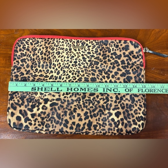 Stella & Dot Leopard Print Computer/Laptop Zippered Case Pouch - Picture 4 of 6